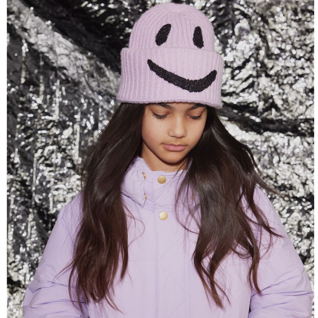 Molo Smiley Muts Lila