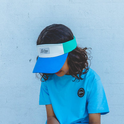 lil'boo zonneklep blauw must-have deze zomer
